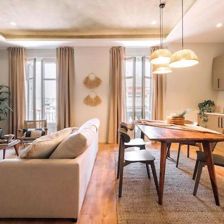 Salonga - 1 Bedroom And Balcony In Eixample Esquerra Barcelone Extérieur photo