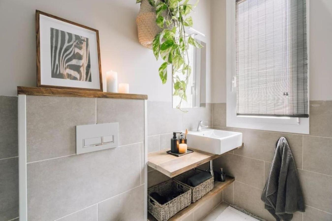 Salonga - 1 Bedroom And Balcony In Eixample Esquerra Barcelone Extérieur photo